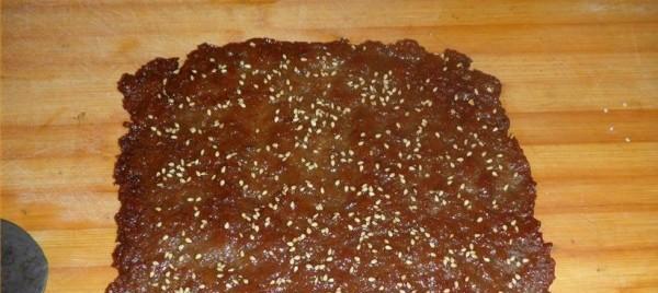 手工蜜汁猪肉脯制作大全（让你的味蕾享受独特美味/手工猪肉脯/蜜汁猪肉脯）