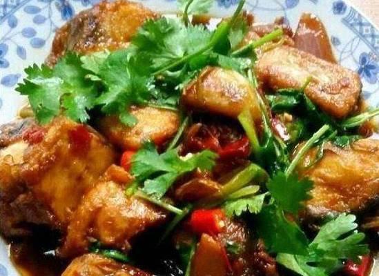 自制香辣棍棍鱼，美味又下饭（15个步骤教你制作道地的香辣棍棍鱼）