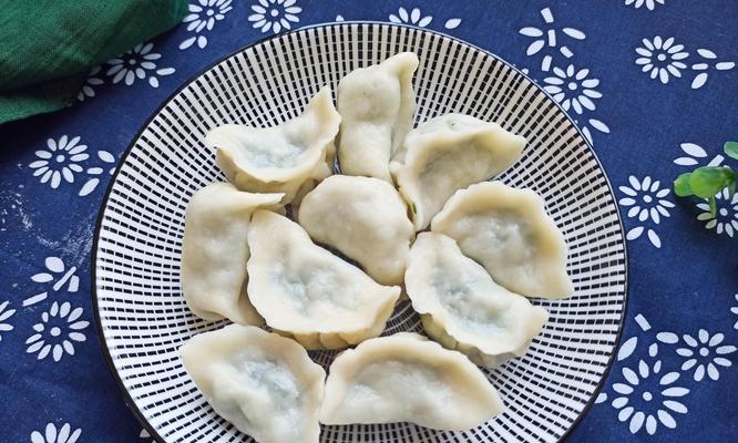 家常野菜饺子的做法（营养美味的健康佳肴——让你爱上野菜）