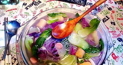 健康美味的蔬菜虾丸什锦汤（一碗汤，滋养身心）