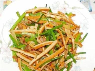 肉丝菜苔烧豆腐的做法（家常美食）