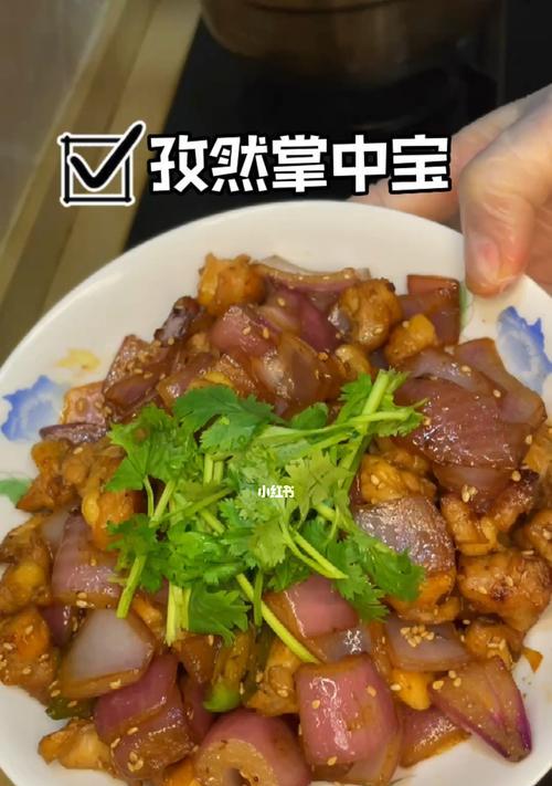 家庭必学！三丁孜然鸡脆骨的制作方法（味道鲜美，营养丰富，快速上手！）