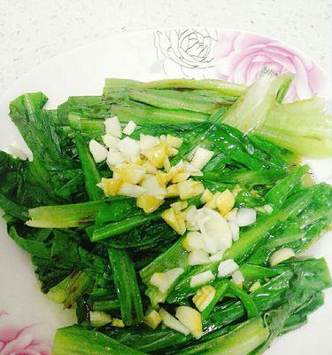 轻松学会瘦肉蒜蓉炒油麦菜的做法（以健康为主，美味为辅，用料简单，口感出众！）