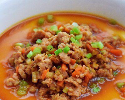 肉末香菇蒸鸭蛋火腿做法详解（美味营养的家常蒸菜，蒸出鲜香口感！）