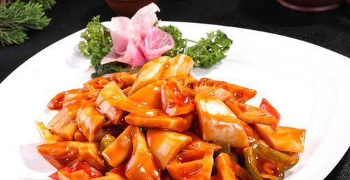 美味春笋虾酱炒饭（做法详解，让你轻松享受香醇美味）