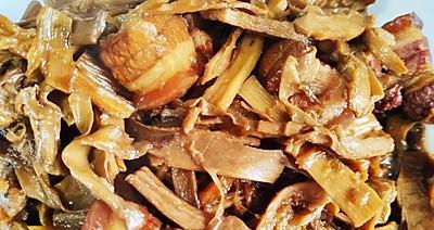 笋干缸豆红烧肉的做法（传统美食的烹制技巧与口感享受）