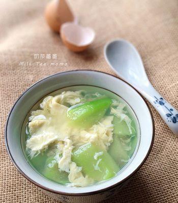 丝瓜桃仁汤的营养价值与制作方法（从家庭菜肴到中药养生，丝瓜桃仁汤的多重功效）