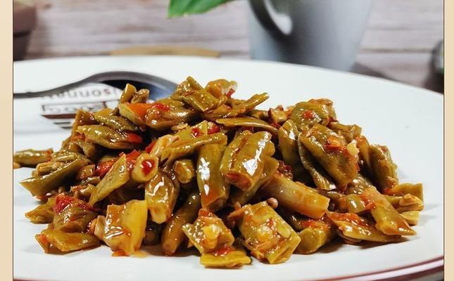 湘里豆角的独特魅力（传承湖南美食文化，领略湘里豆角的味道）
