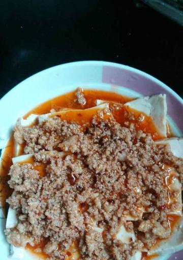 香嫩肉末蒸豆腐，快速好吃又健康（无油低脂的肉末蒸豆腐，健康养生的佳品）