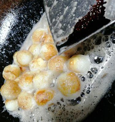 用盐焗蛋，轻松做出美味可口的蛋料理（盐焗蛋的制作方法和创意蛋料理）