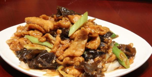 山西过油肉的做法与家常菜肴（重温老味道，品尝纯正山西味道）