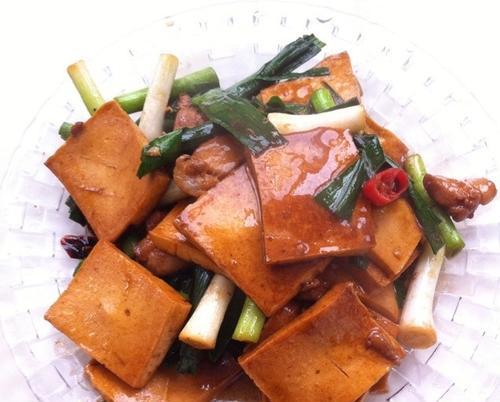 家常糖醋千叶豆腐（口感酸甜，做法简单易学）