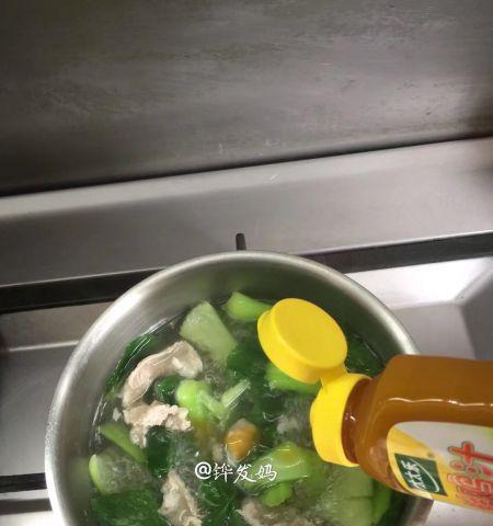 爱上蔬菜，美味汤面（健康美食，滋养身体）