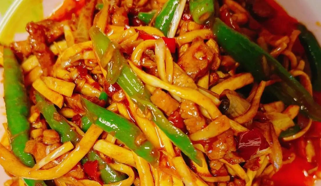 五彩茭白肉丝，美味又营养（多彩的健康美食）