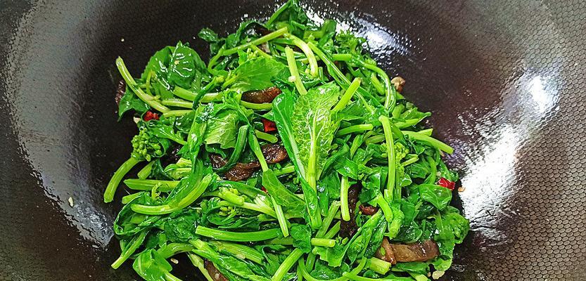 鲜香美味，如何炒出一盘美味的菜苔（烹饪秘技，教你如何炒出色香味俱佳的菜苔菜肴）