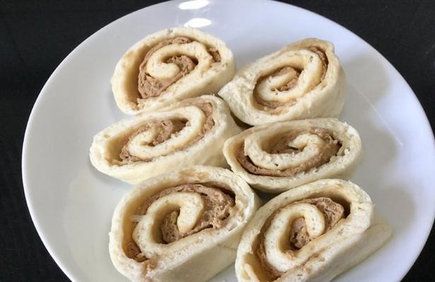 蒸肉龙的做法及技巧（让你在家也能轻松制作美味蒸肉龙）