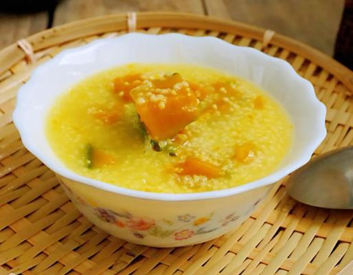 小米黑芝麻粥的制作方法（营养丰富的早餐选择）