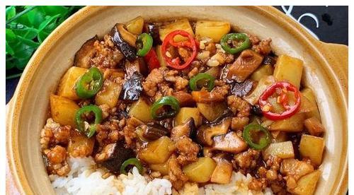 豆腐羊肉炒制法（学习如何制作美味的豆腐羊肉炒，并尝试自己在家做一份。）