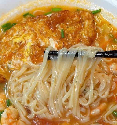 鲜虾米线番茄盅的做法（家庭美食，健康佳肴）