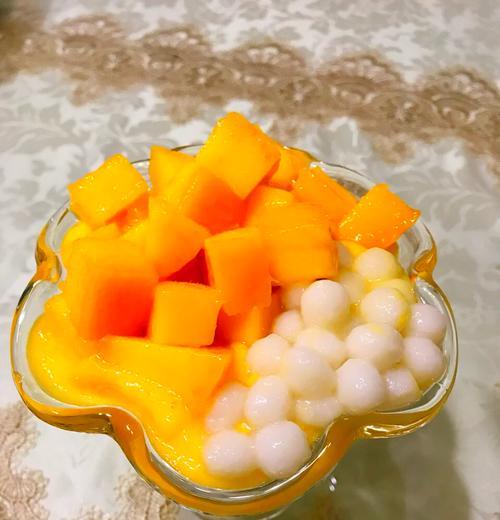 五彩缤纷果蔬小丸子的制作方法（健康美味，营养丰富的家常小食）