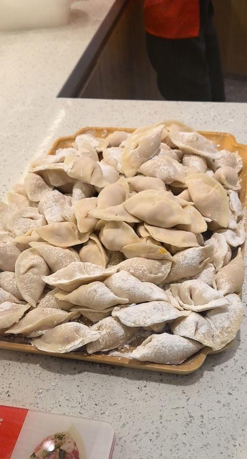 手工制作鲜虾云吞，为家人呈现一份美好的味蕾享受（手工制作鲜虾云吞，为家人呈现一份美好的味蕾享受）