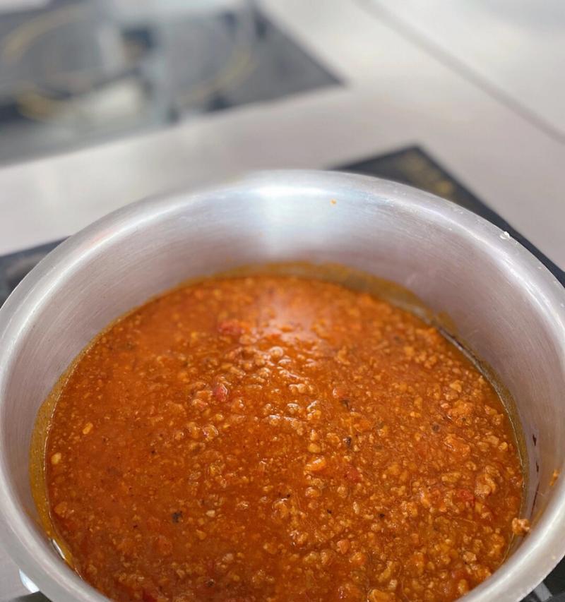 意式肉酱烧豆腐，做出美味的家常菜（豆腐不再单调无味，口感香醇诱人）