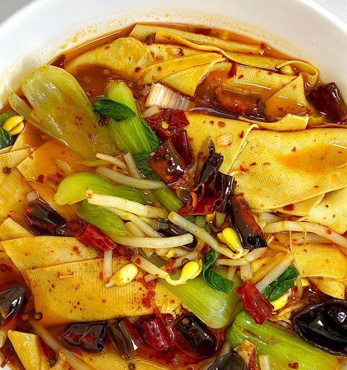 一口香辣，一点熟油（领略川菜美味的秘诀，熟油辣椒的魅力与技法）