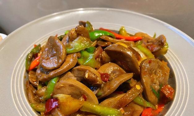 盐靠花腰子的美食制作技巧（学会制作美味盐靠花腰子，享受口感与健康的双重保障）