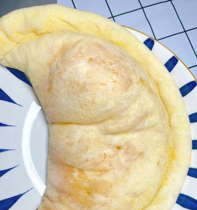 编织披萨饺，别具一格的美味佳肴（创意编织，玩转披萨，编织披萨饺的制作方法）
