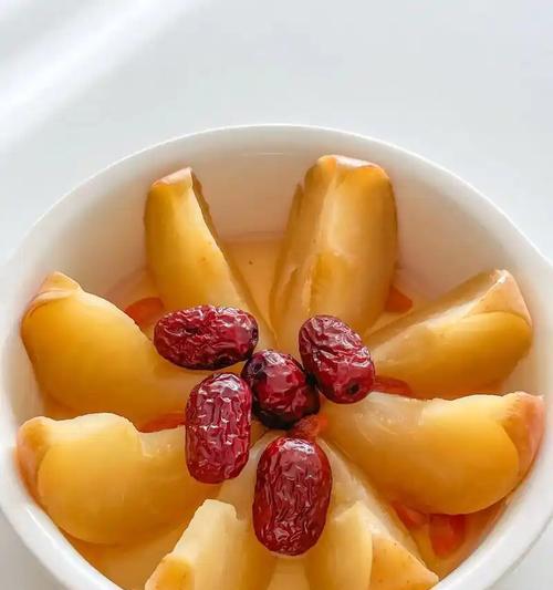 以养生蜂蜜水果为主的健康饮食（做法简单易学，味道美味营养，快乐享受健康生活）