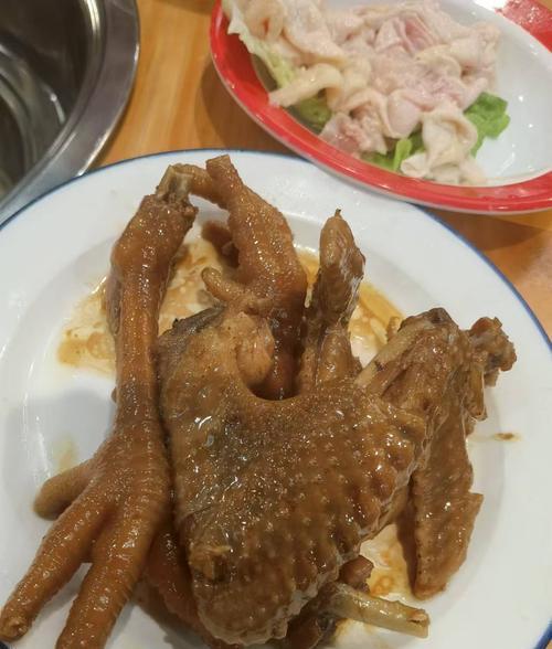 杨梅老冰棍的制作方法（手把手教你制作美味杨梅老冰棍）