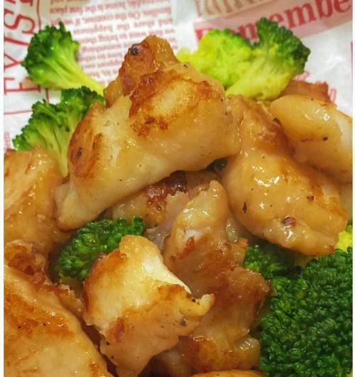 健康营养，以杂蔬龙利鱼为主菜的美味做法（烹调方法简单易学，带来新鲜口感的佳肴）